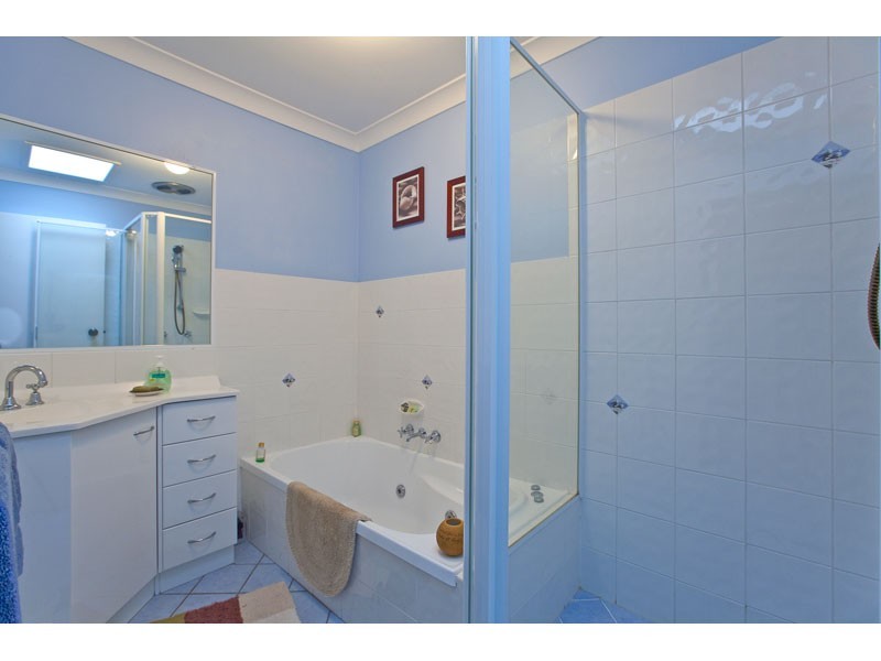 30 Linda Street, Birkdale QLD 4159