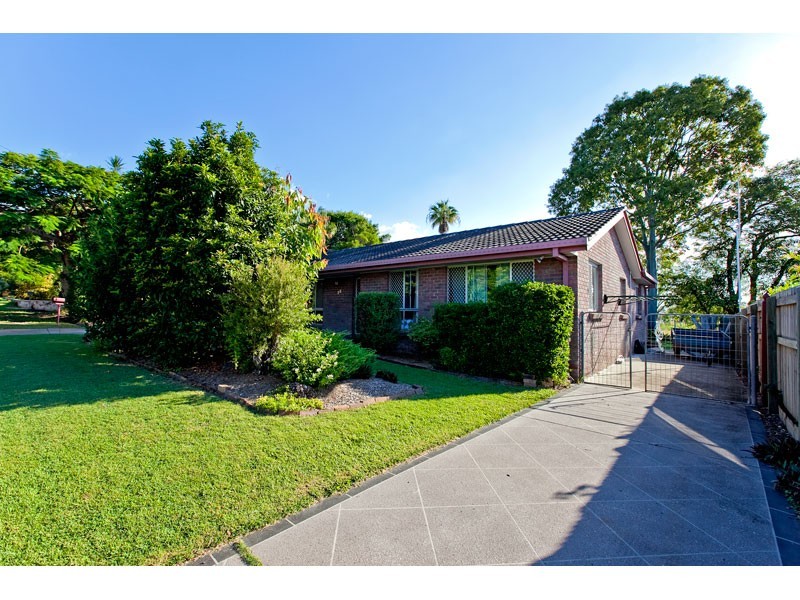 30 Linda Street, Birkdale QLD 4159