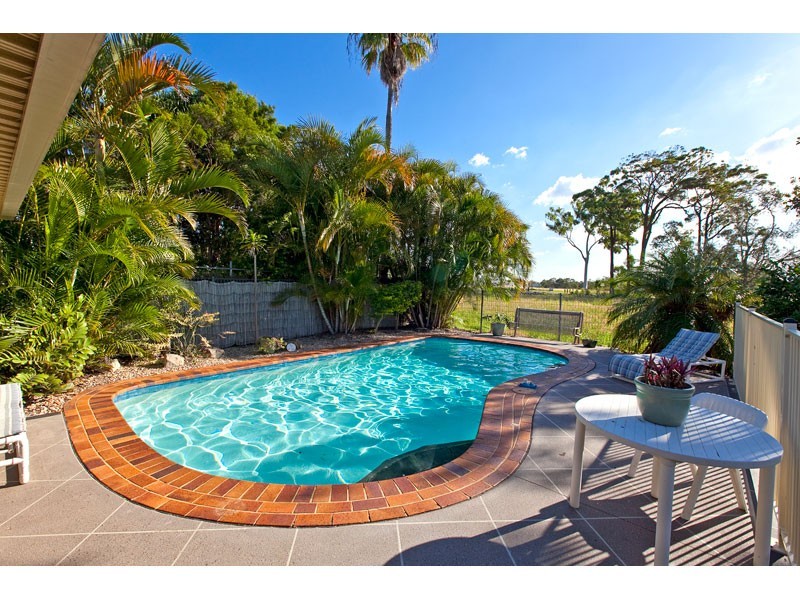 30 Linda Street, Birkdale QLD 4159