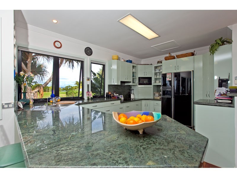 28 Orana Esplanade, Victoria Point QLD 4165