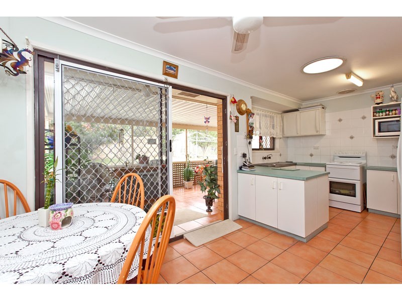 13 Waratah Avenue, Victoria Point QLD 4165