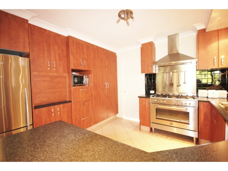 10 Lomond Place, Victoria Point QLD 4165