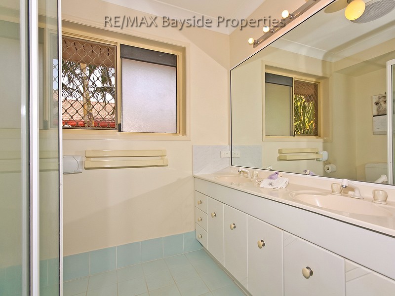 13 Counsel Street, Cleveland QLD 4163