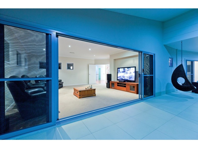 7 Fleay Street, Redland Bay QLD 4165