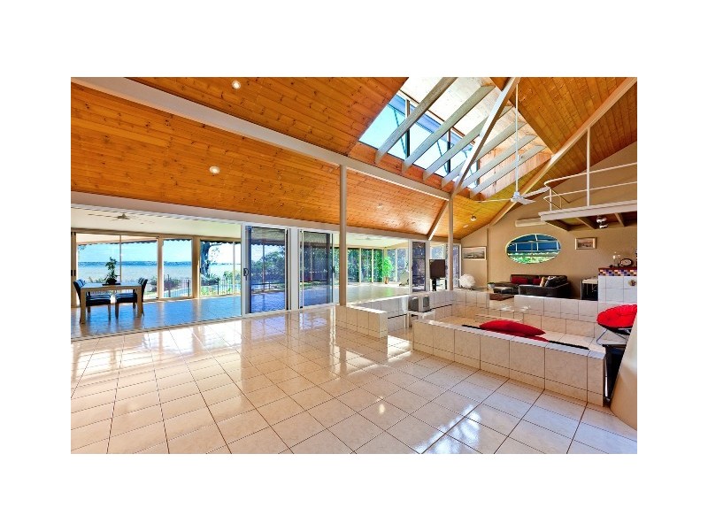 70 Main Road, Wellington Point QLD 4160