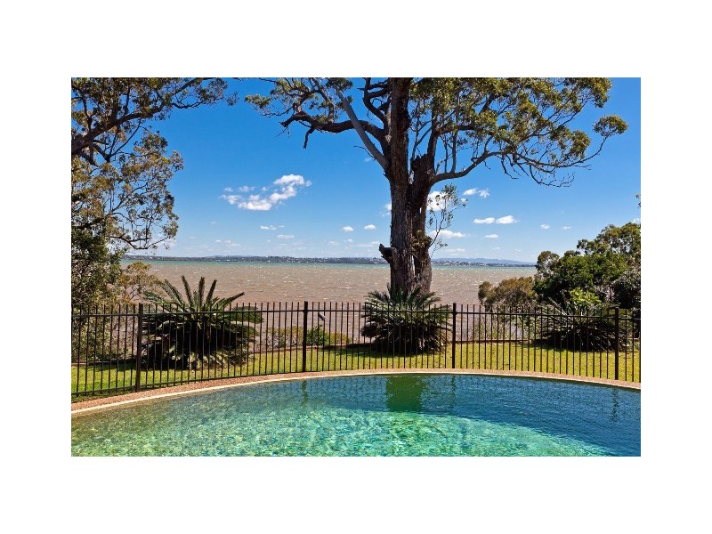 70 Main Road, Wellington Point QLD 4160