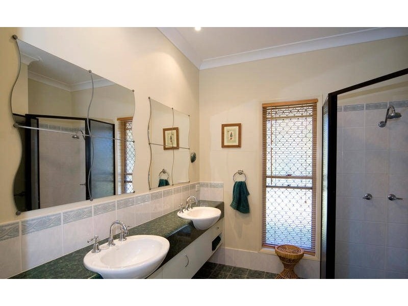 21 Thornton Drive, Thornlands QLD 4164