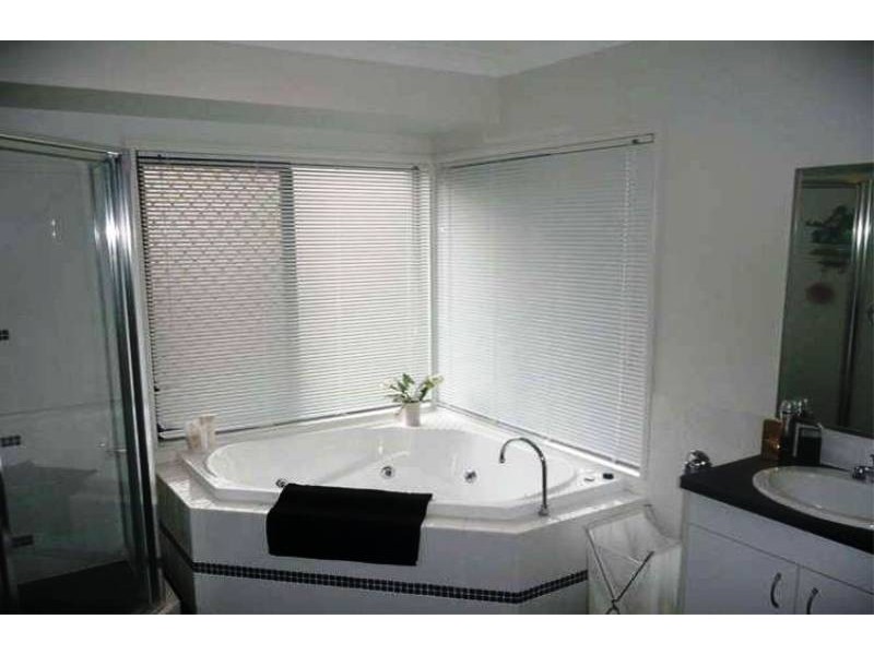 Redland Bay QLD 4165