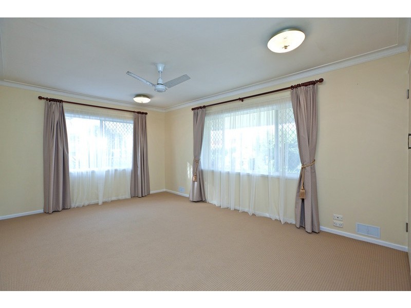 5 Glen Road, Victoria Point QLD 4165