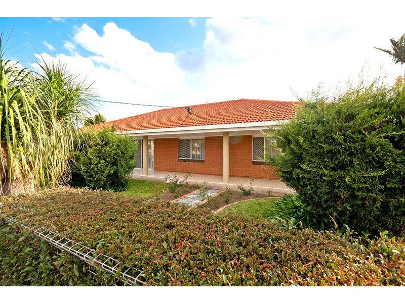 5 Glen Road, Victoria Point QLD 4165