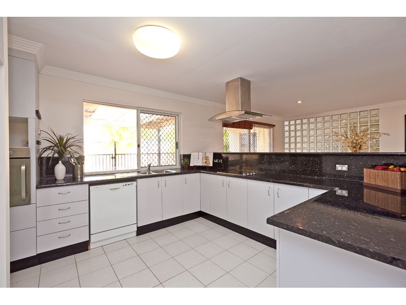 15 Winchester Road, Alexandra Hills QLD 4161