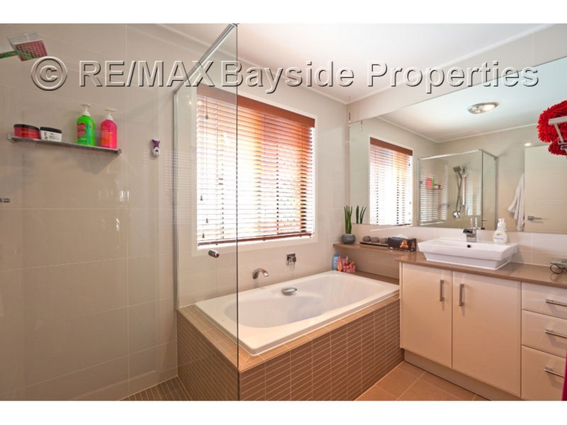 32 Olympus Drive, Cleveland QLD 4163