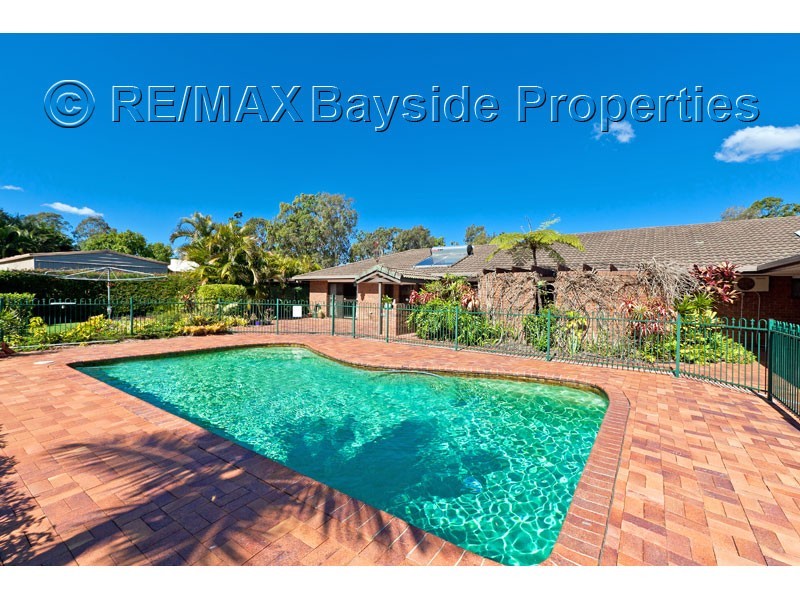 63 Whitehall Avenue, Birkdale QLD 4159