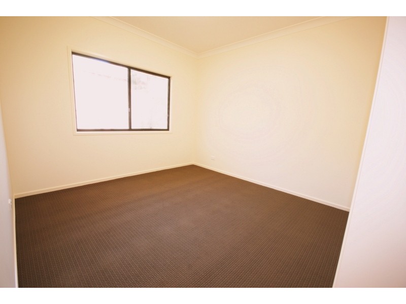 12 Marroo Street, Coochiemudlo Island QLD 4184