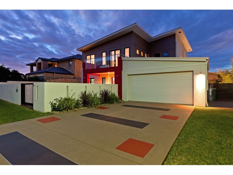 13 Highland Street, Redland Bay QLD 4165