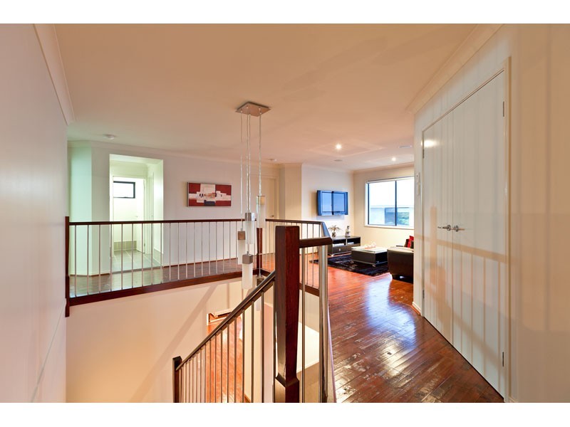 13 Highland Street, Redland Bay QLD 4165