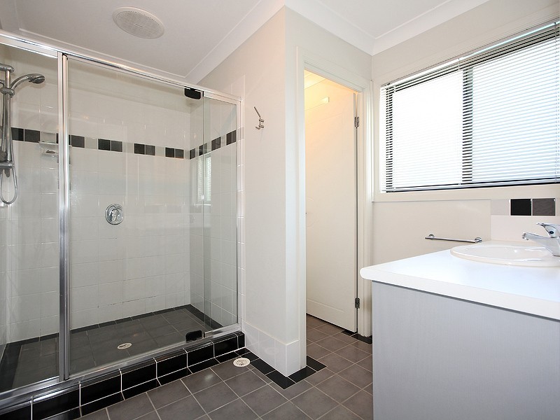 81 Clifford Perske Dr, Thornlands QLD 4164