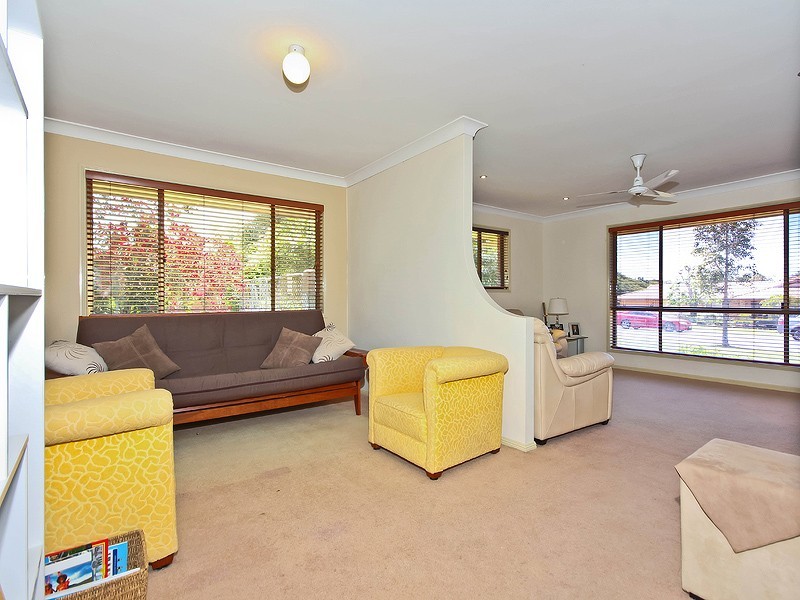 16 Swallow St, Thornlands QLD 4164