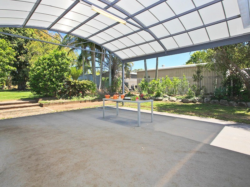 16 Swallow St, Thornlands QLD 4164