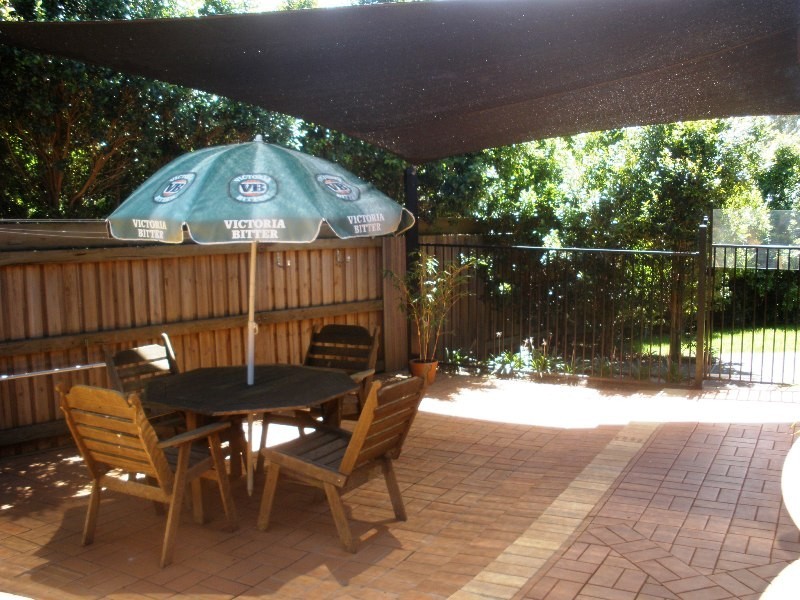 1 Syracuse St, Redland Bay QLD 4165