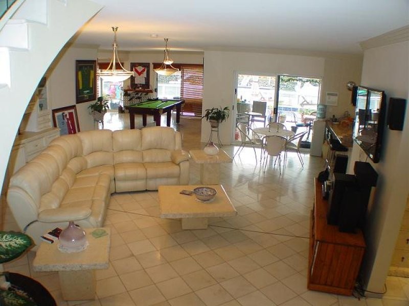 11 Bonaventure Court, Raby Bay QLD 4163