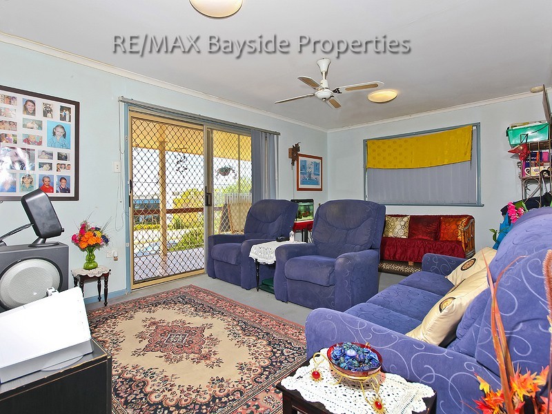 179 Redland Bay Rd, Capalaba QLD 4157