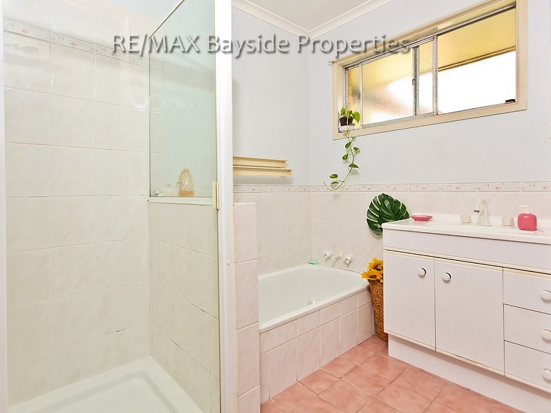 179 Redland Bay Rd, Capalaba QLD 4157