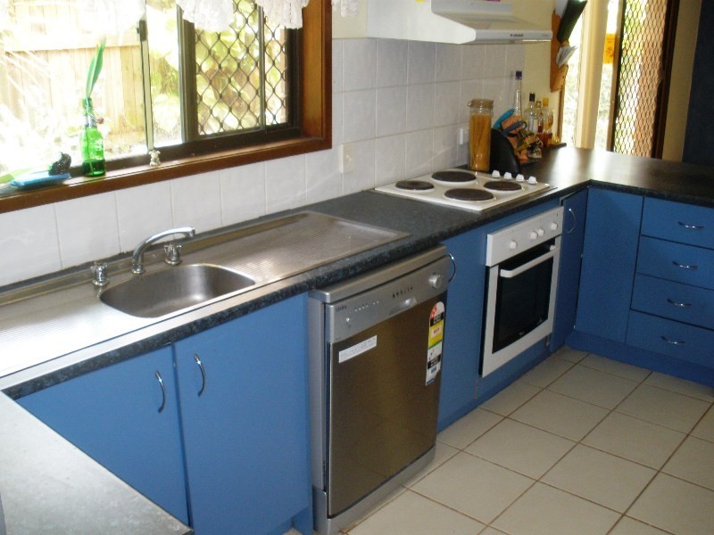 19 Heffernan Rd, Alexandra Hills QLD 4161