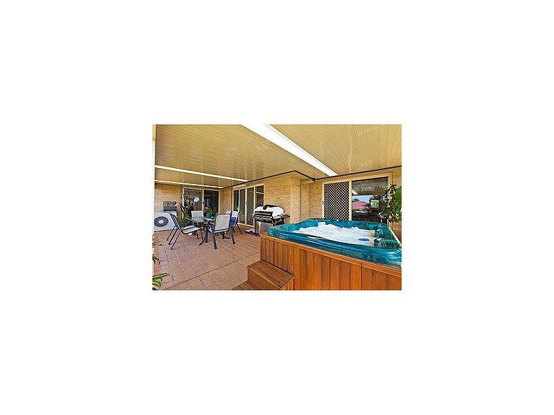 51 Morris Circuit, Thornlands QLD 4164