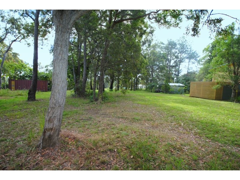 5 Pindarri Street, Lamb Island QLD 4184