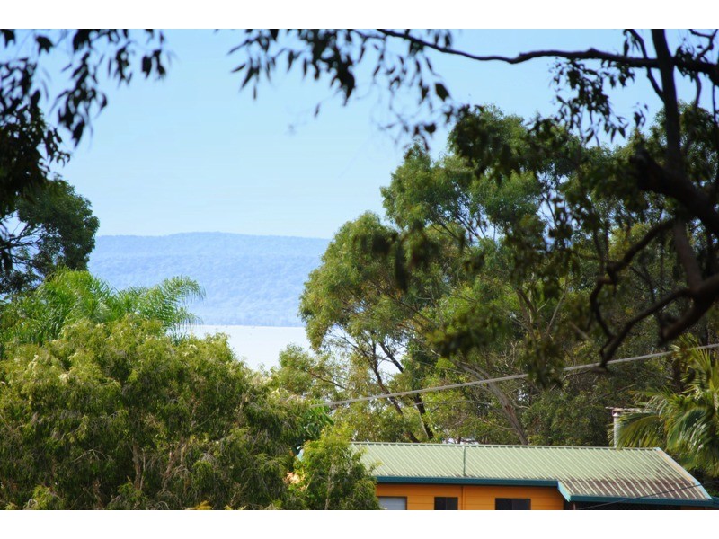 5 Pindarri Street, Lamb Island QLD 4184