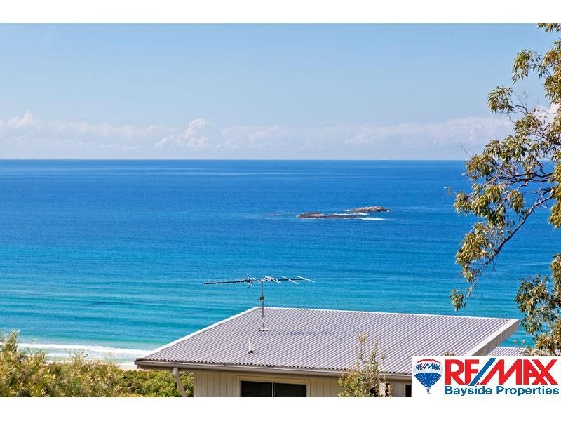 54 Tramican Street, Point Lookout QLD 4183