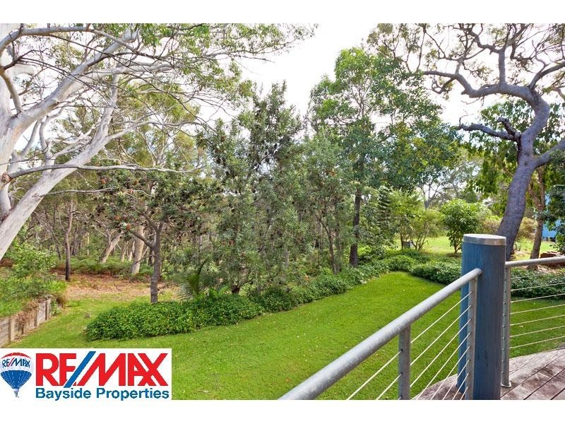 54 Tramican Street, Point Lookout QLD 4183
