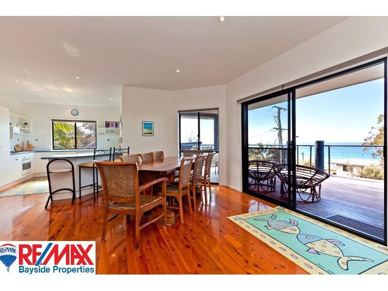 54 Tramican Street, Point Lookout QLD 4183