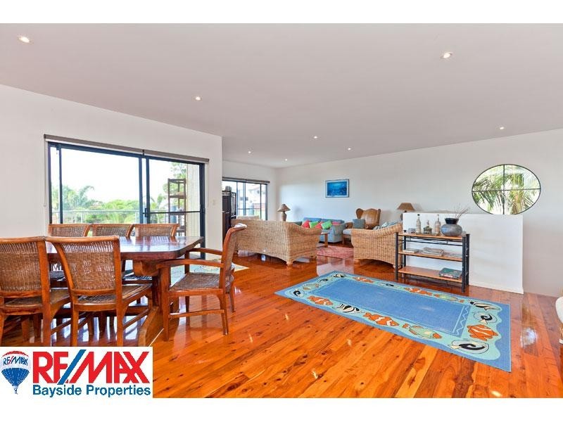 54 Tramican Street, Point Lookout QLD 4183
