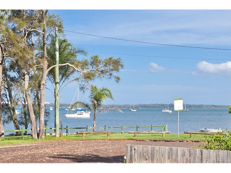 10 Edinburgh Street, Victoria Point QLD 4165