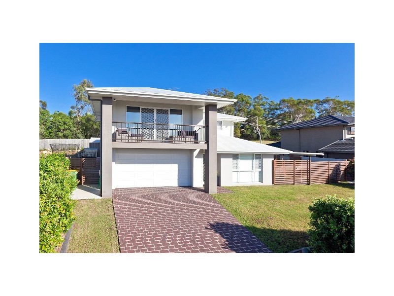 25 Aqua Crescent, Redland Bay QLD 4165