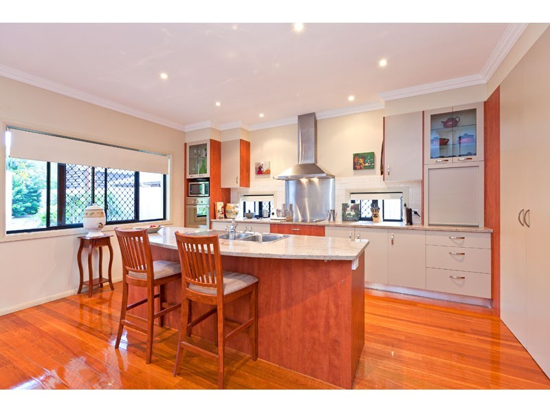 15 Alice St, Wellington Point QLD 4160