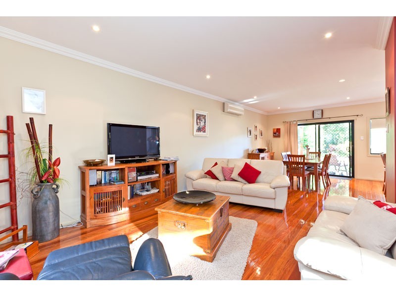 15 Alice St, Wellington Point QLD 4160