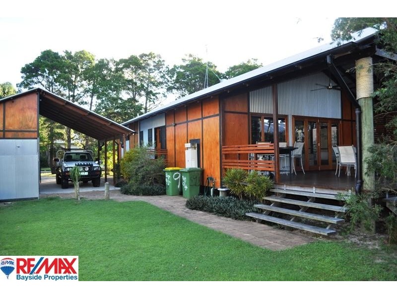 9 Cumberland Street, Amity Point QLD 4183