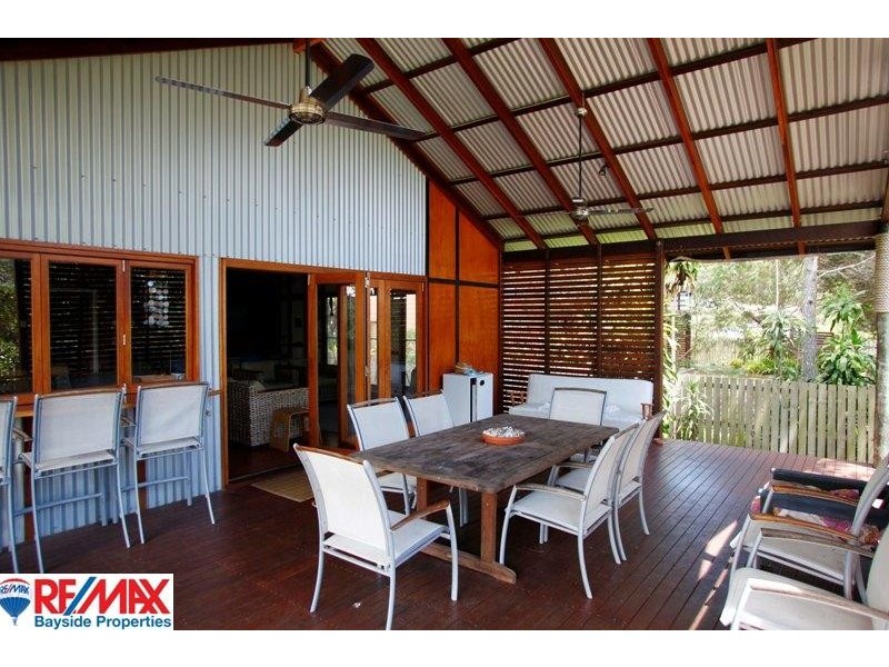 9 Cumberland Street, Amity Point QLD 4183