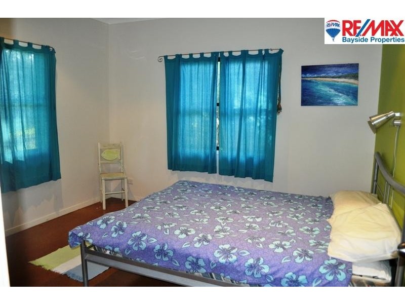 9 Cumberland Street, Amity Point QLD 4183