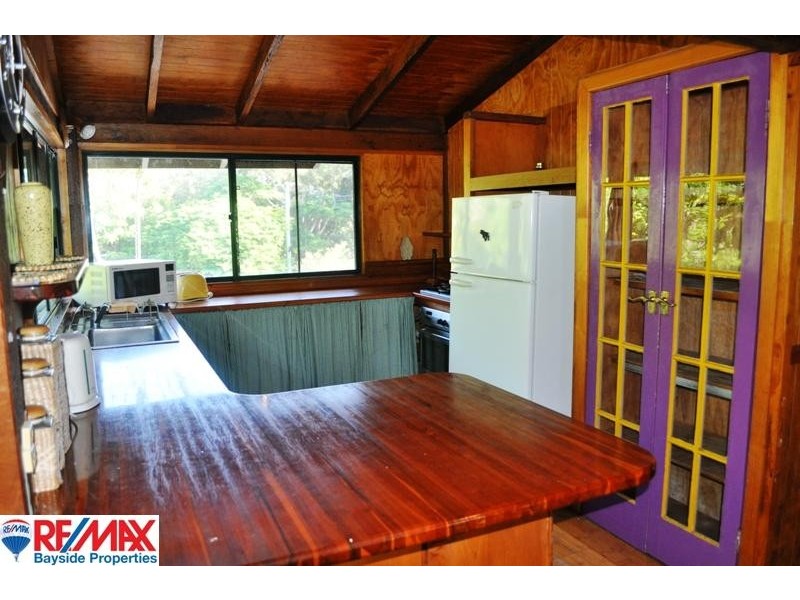 7 Macland Street, Amity Point QLD 4183