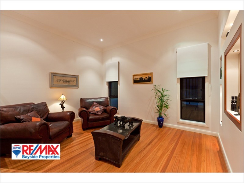 260 Main Road, Wellington Point QLD 4160