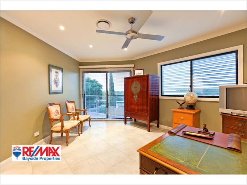 260 Main Road, Wellington Point QLD 4160