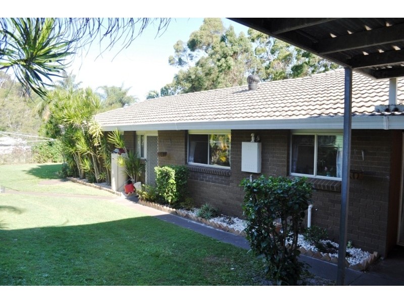 15 Rainbow Crescent, Dunwich QLD 4183