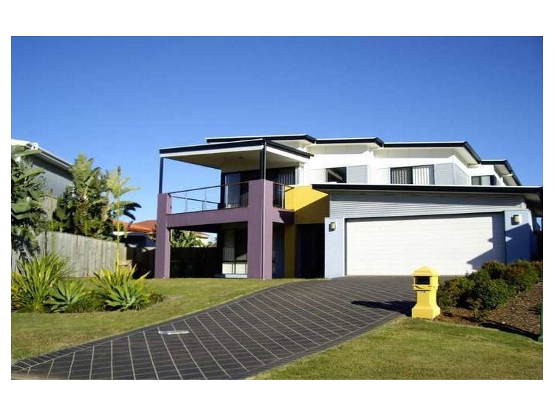 10 Newcomb Court, Redland Bay QLD 4165