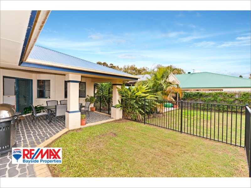 7 Crestwood Close, Ormiston QLD 4160