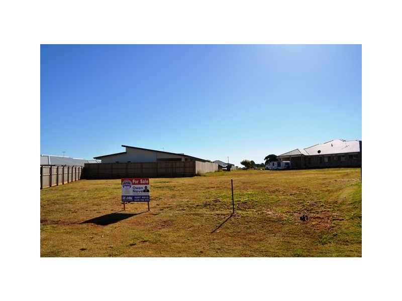 19 Lois Place, Redland Bay QLD 4165