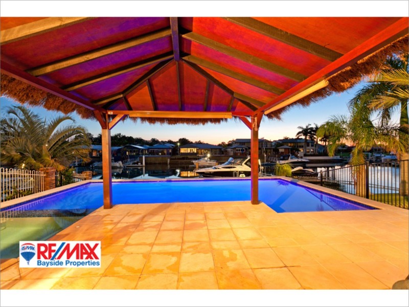 27 Downwind Court, Birkdale QLD 4159